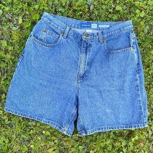 Vintage 90s mom shorts